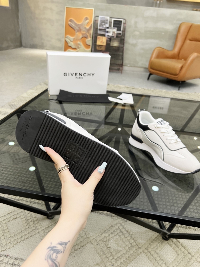 Givenchy Sneakers